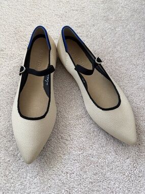 Rothy's The Point Mary Jane II in Sandstone in Size 8.5